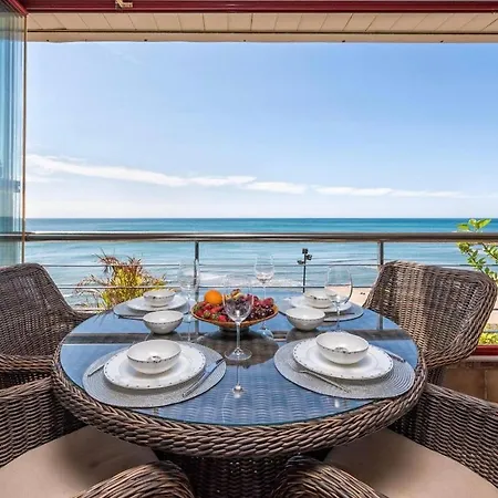 Magnificent 1st Line Beach Condo,panoramic Sea Views Apartment *